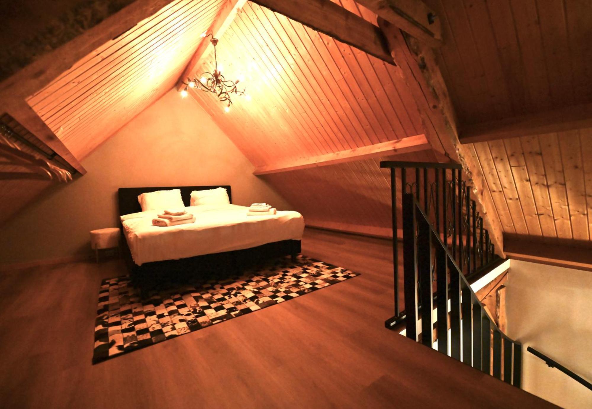 Warm, Authentiek Huis In Landelijke Omgeving Sint-Oedenrode エクステリア 写真